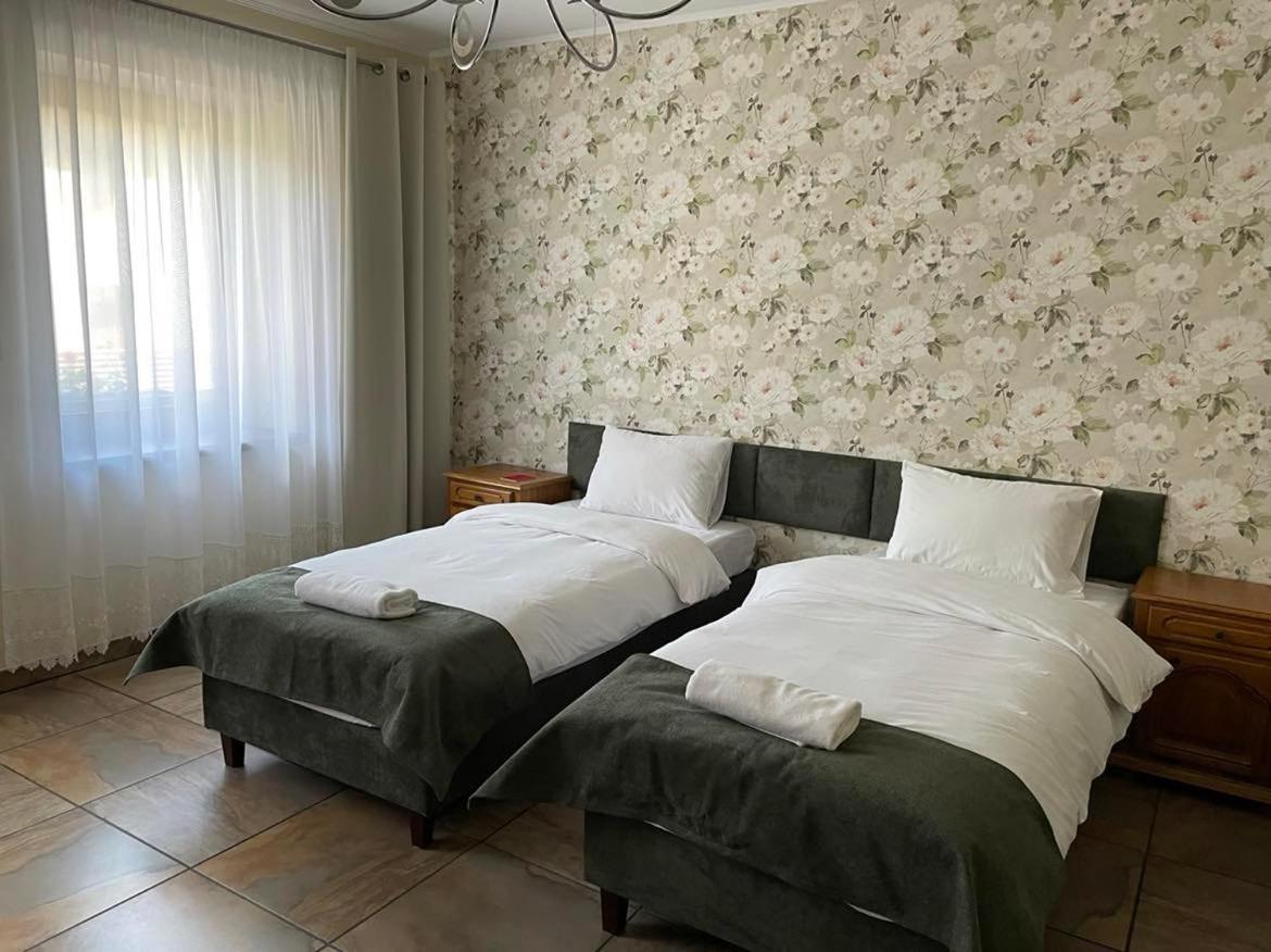 Apartamenty Jaskinia Solna ルダ・シロンスカ エクステリア 写真