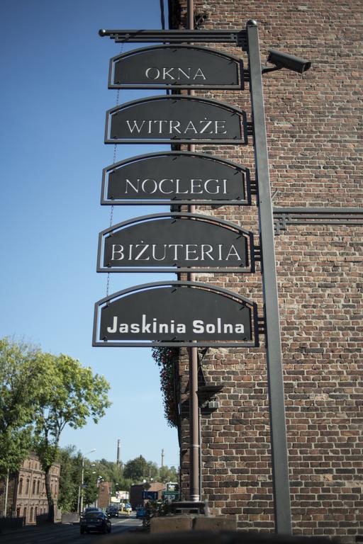 Apartamenty Jaskinia Solna ルダ・シロンスカ エクステリア 写真